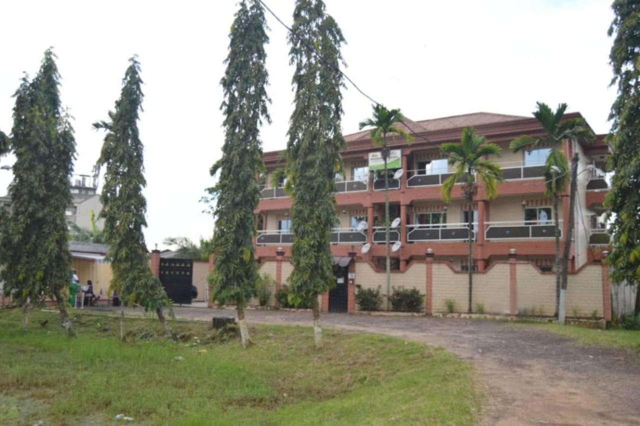 Residence Hoteliere Borel Denver Douala Exterior photo