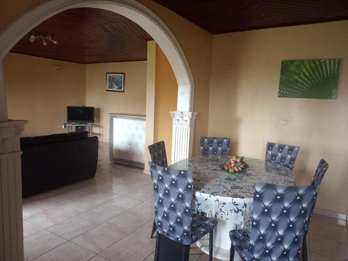 Residence Hoteliere Borel Denver Douala Exterior photo