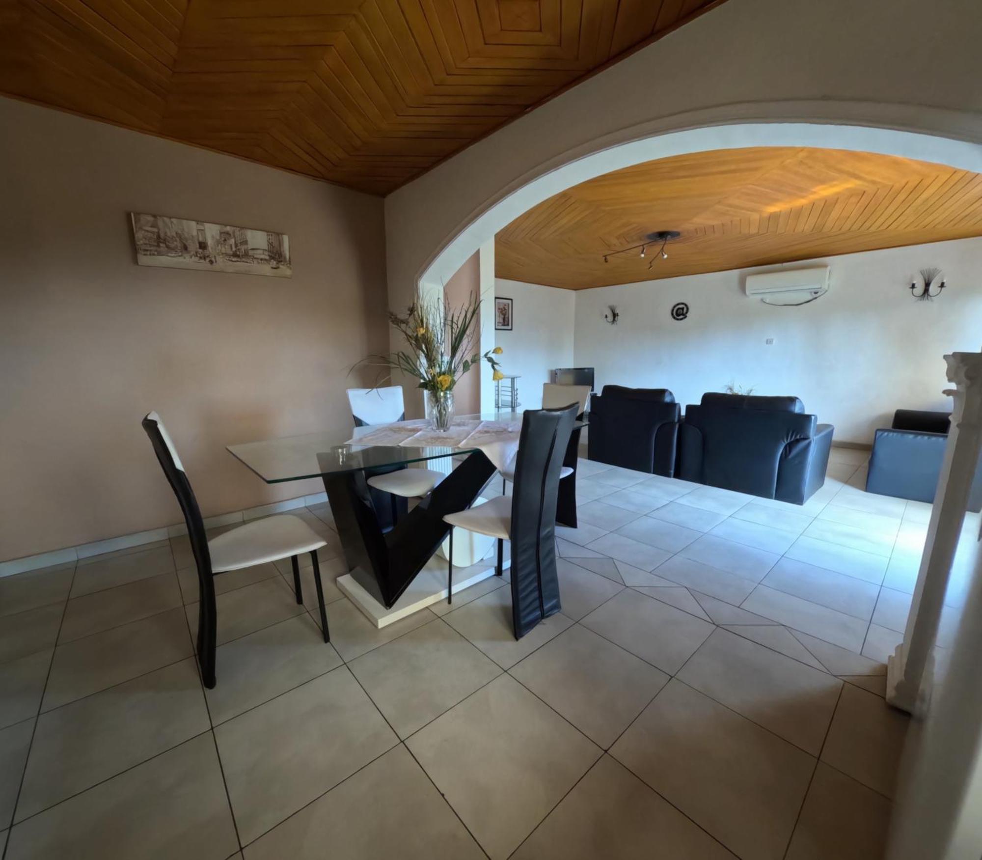 Residence Hoteliere Borel Denver Douala Exterior photo